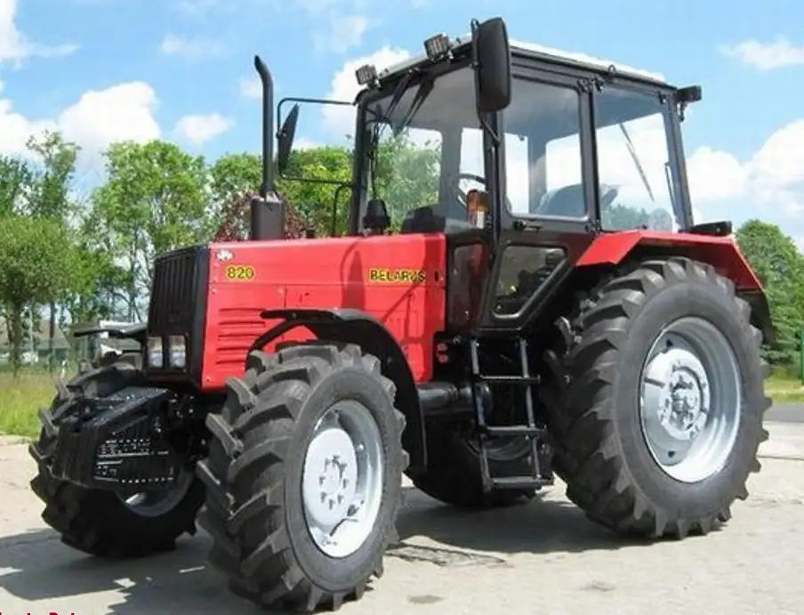 Legendarny Belarus 820 z silnikiem MTZ